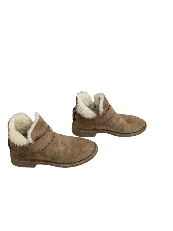 Boots Snow By Ugg In Brown, Size: 7.5