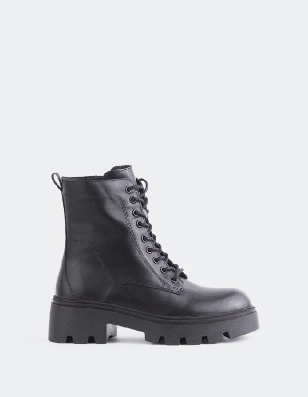 Marstrup Black Leather